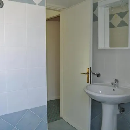 Villa Charming With Garden In A Great Area *